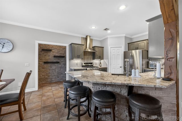 18875 S Garnett Road, Bixby, OK 74008
