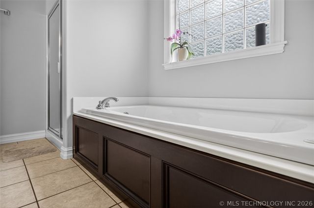 18875 S Garnett Road, Bixby, OK 74008