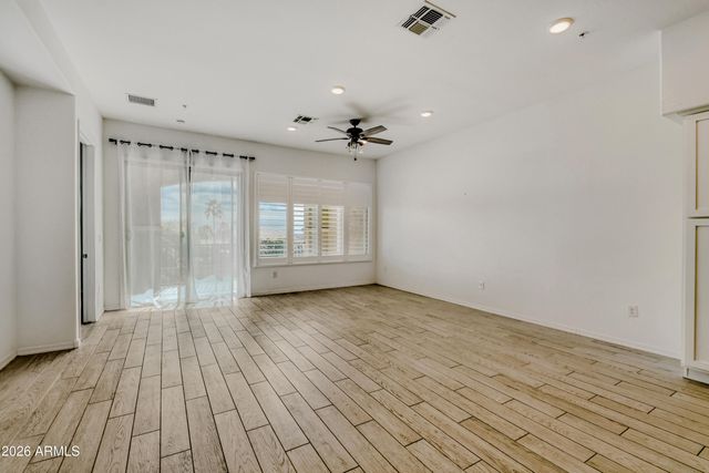 15550 S 5TH Avenue 240, Phoenix, AZ 85045