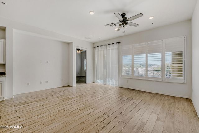 15550 S 5TH Avenue 240, Phoenix, AZ 85045