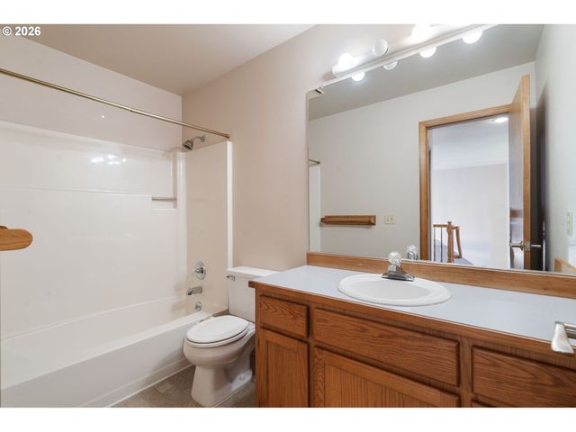 7805 Sw GEARHART Dr, Beaverton, OR 97007