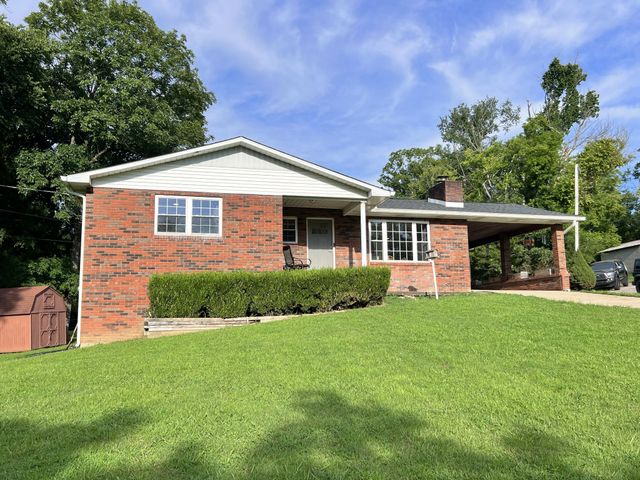111 Gus Wallace Rd, Bumpus Mills, TN 37028