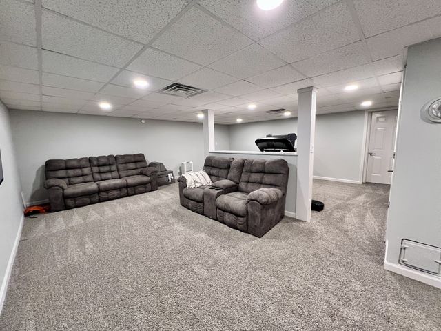 111 Gus Wallace Rd, Bumpus Mills, TN 37028