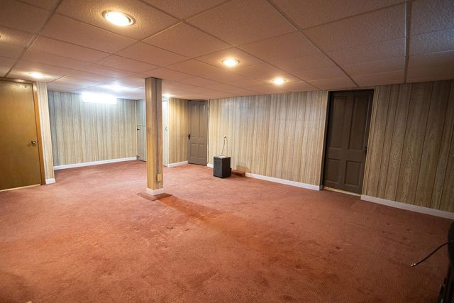 3847 Queen Avenue N, Minneapolis, MN 55412