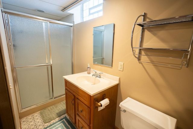 3847 Queen Avenue N, Minneapolis, MN 55412