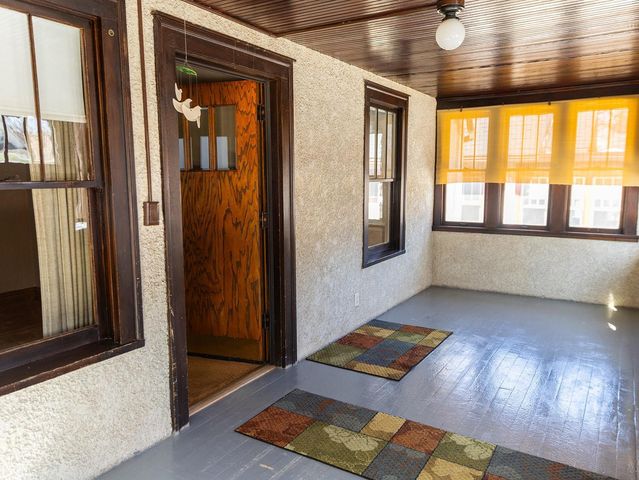 3847 Queen Avenue N, Minneapolis, MN 55412