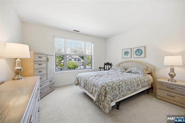 107 Suleski Court, Mahwah, NJ 07430