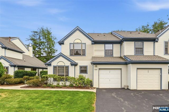 107 Suleski Court, Mahwah, NJ 07430