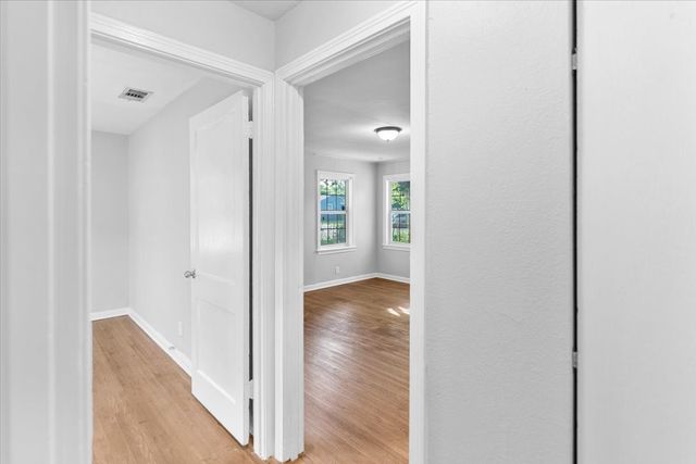 3233 New York Avenue, Fort Worth, TX 76110