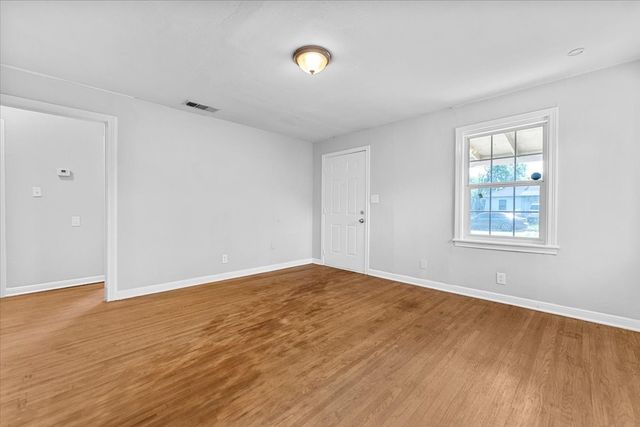 3233 New York Avenue, Fort Worth, TX 76110