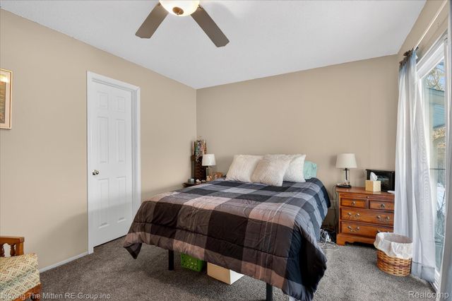 13153 Lake Point Boulevard, Van Buren Charter Township, MI 48111