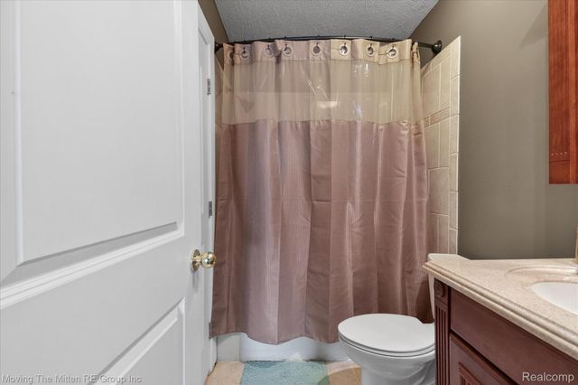 13153 Lake Point Boulevard, Van Buren Charter Township, MI 48111