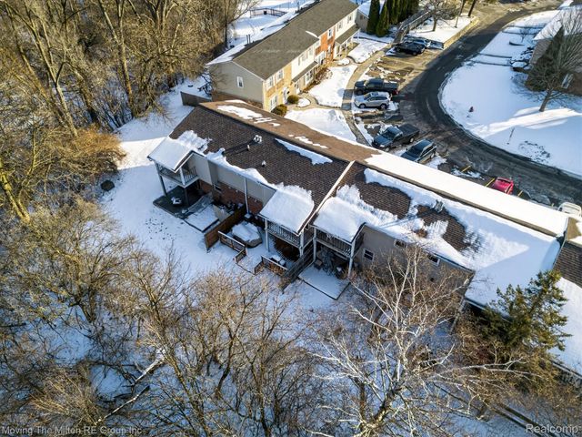 13153 Lake Point Boulevard, Van Buren Charter Township, MI 48111