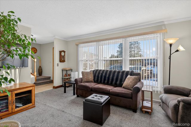 13153 Lake Point Boulevard, Van Buren Charter Township, MI 48111