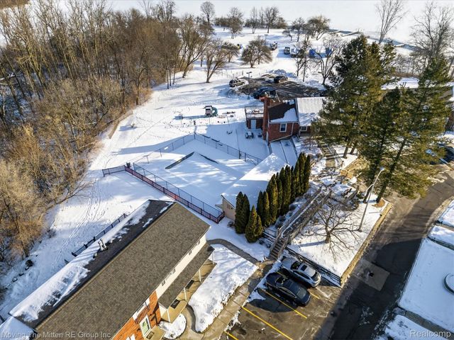 13153 Lake Point Boulevard, Van Buren Charter Township, MI 48111