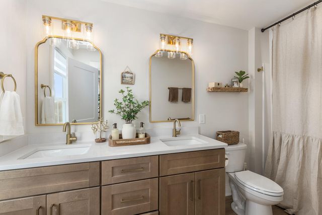 1234 Gleneagle Trail 40, Hudsonville, MI 49426
