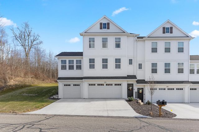 1234 Gleneagle Trail 40, Hudsonville, MI 49426