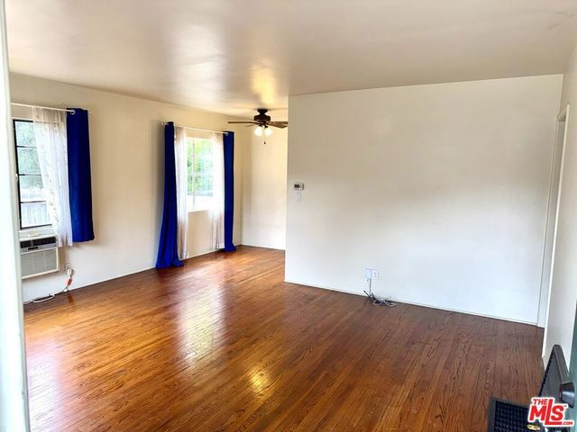 2618 Prospect Avenue, La Crescenta, CA 91214