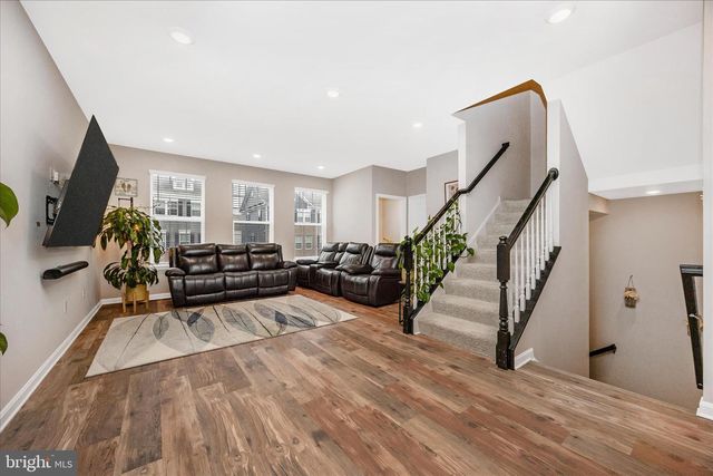 5044 MACDONOUGH PL, Frederick, MD 21703