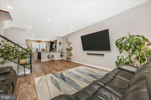 5044 MACDONOUGH PL, Frederick, MD 21703