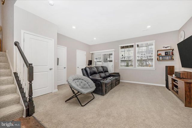 5044 MACDONOUGH PL, Frederick, MD 21703