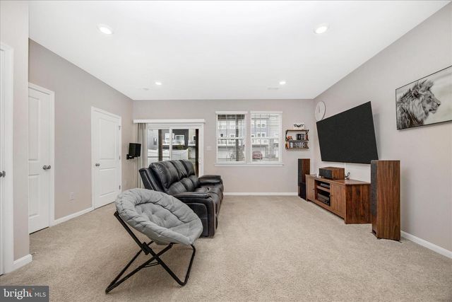 5044 MACDONOUGH PL, Frederick, MD 21703