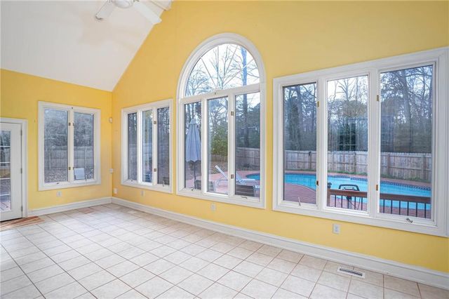 1251 Bridgewater Walk, Snellville, GA 30078