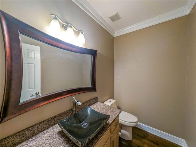 1251 Bridgewater Walk, Snellville, GA 30078