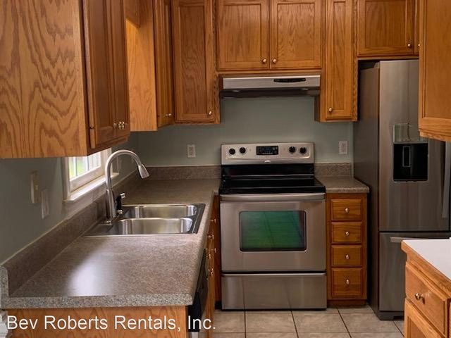 2324 Buckstone Court, Fuquay Varina, NC 27526