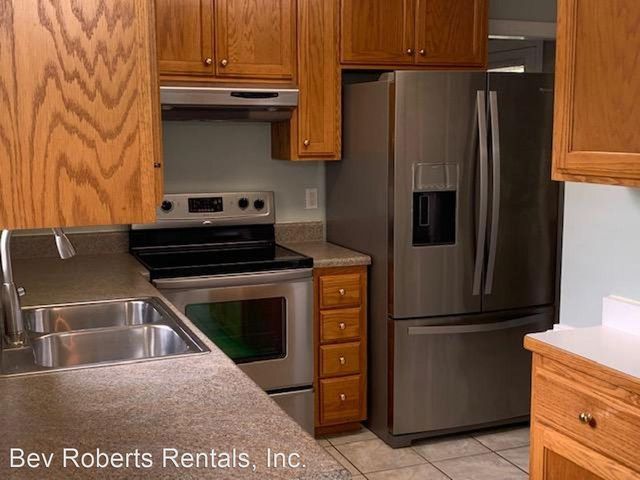 2324 Buckstone Court, Fuquay Varina, NC 27526