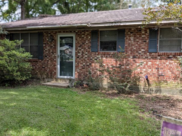 15202 Melrose Dr, Prairieville, LA 70769