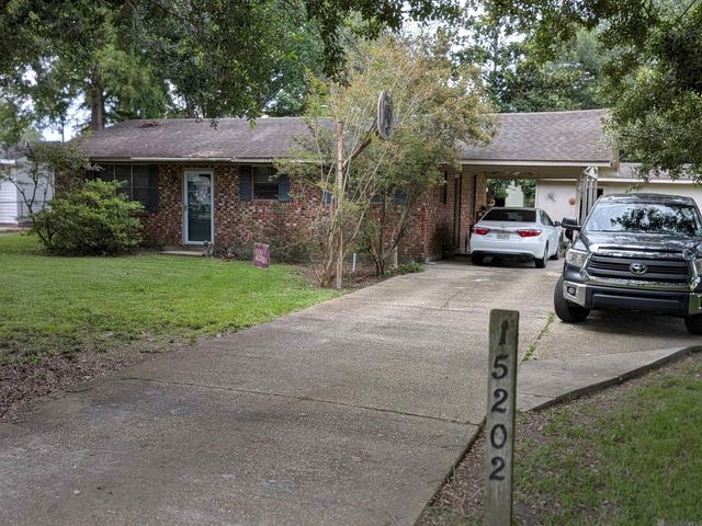 15202 Melrose Dr, Prairieville, LA 70769