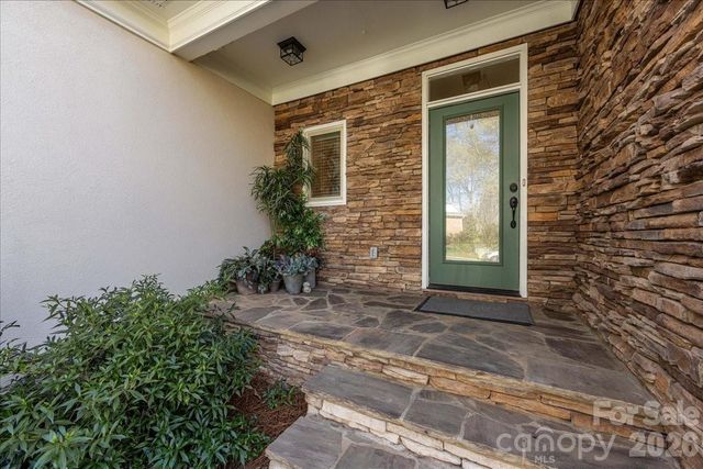 10401 Newberry Park Lane, Charlotte, NC 28277