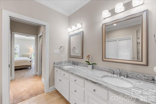 10401 Newberry Park Lane, Charlotte, NC 28277