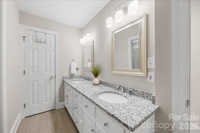 10401 Newberry Park Lane, Charlotte, NC 28277