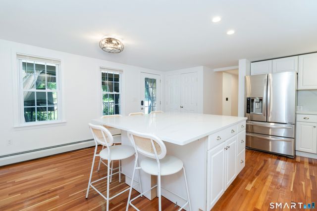 150 Chestnut Street, Branford, CT 06405
