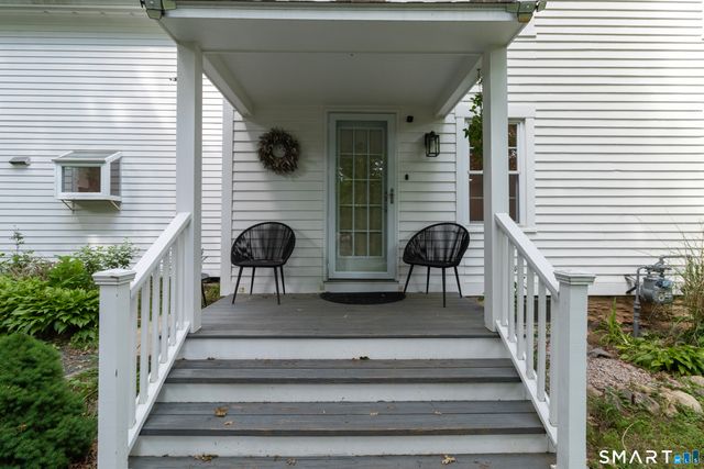 150 Chestnut Street, Branford, CT 06405