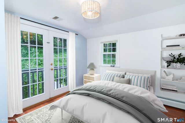 150 Chestnut Street, Branford, CT 06405