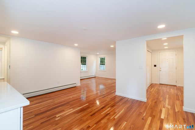 150 Chestnut Street, Branford, CT 06405