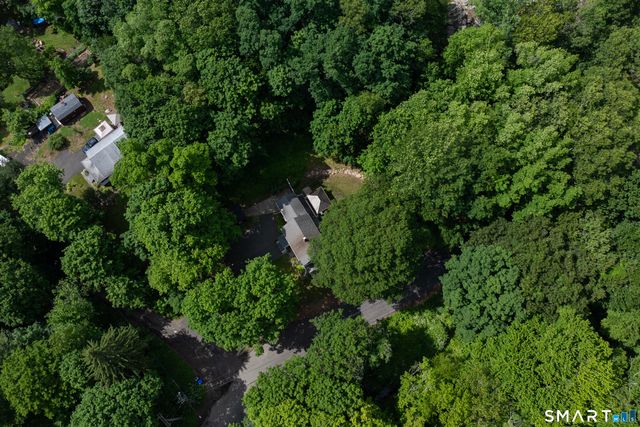 150 Chestnut Street, Branford, CT 06405