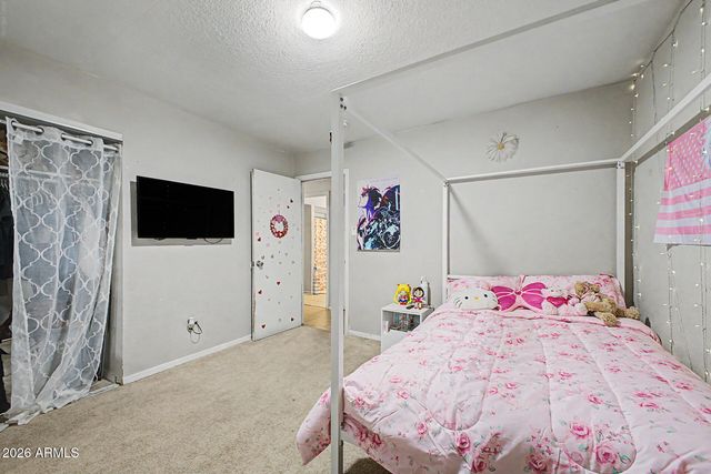 6112 N 64TH Drive, Glendale, AZ 85301
