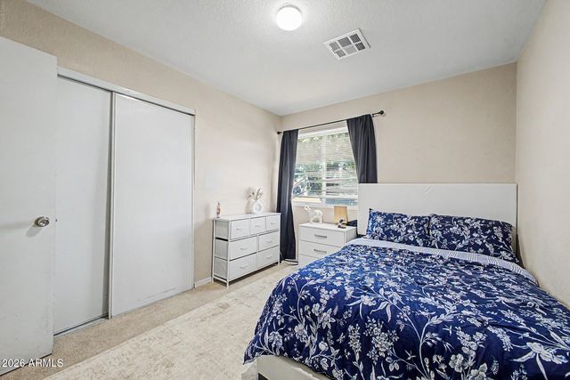 6112 N 64TH Drive, Glendale, AZ 85301