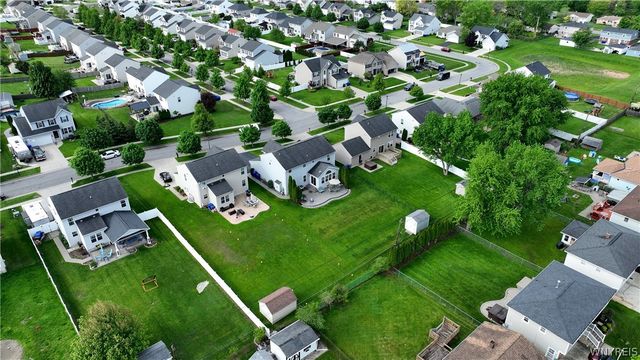 26 Morris Crescent, West Seneca, NY 14224