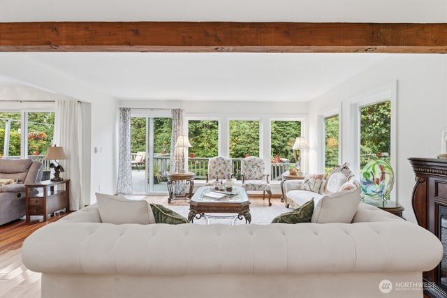 26420 Lake Fenwick Road S, Kent, WA 98032
