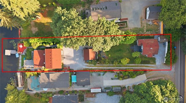 26420 Lake Fenwick Road S, Kent, WA 98032