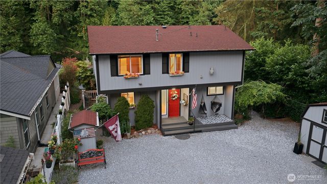 26420 Lake Fenwick Road S, Kent, WA 98032