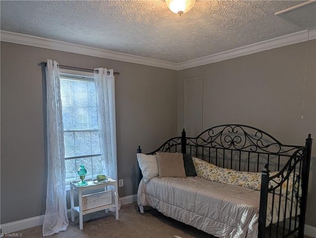 47 Peacock Lane, Sparta, NC 28675