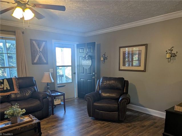 47 Peacock Lane, Sparta, NC 28675