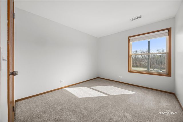 1565 Raymond Drive 201, Naperville, IL 60563