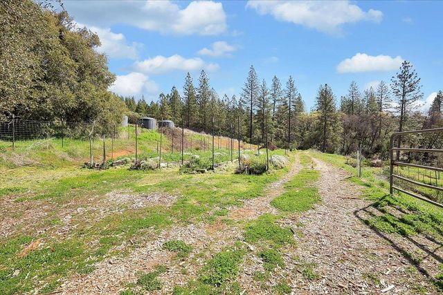 23003 Pleasant Valley Rd, North San Juan, CA 95960